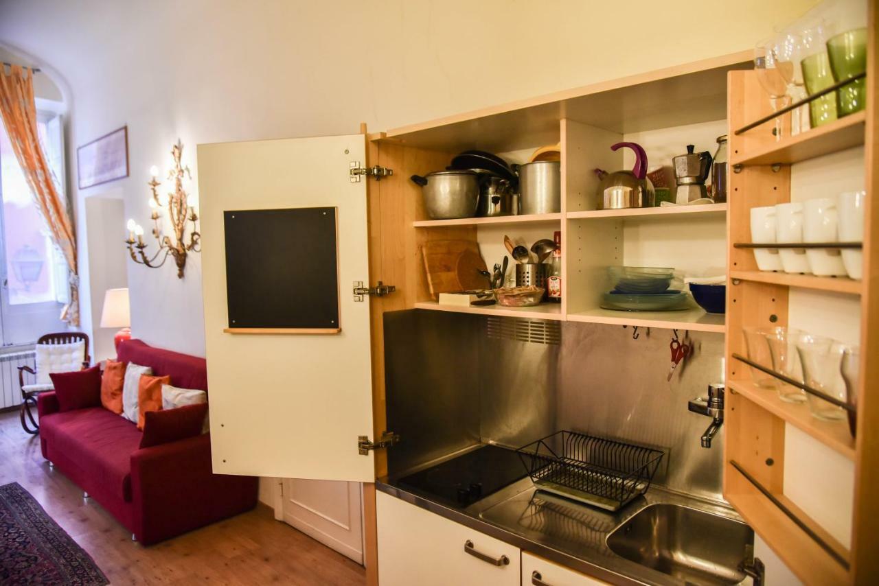 Stylish Apartment In Central Rome "Centro Storico" Екстер'єр фото