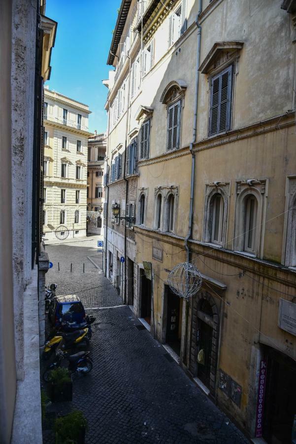 Stylish Apartment In Central Rome "Centro Storico" Екстер'єр фото